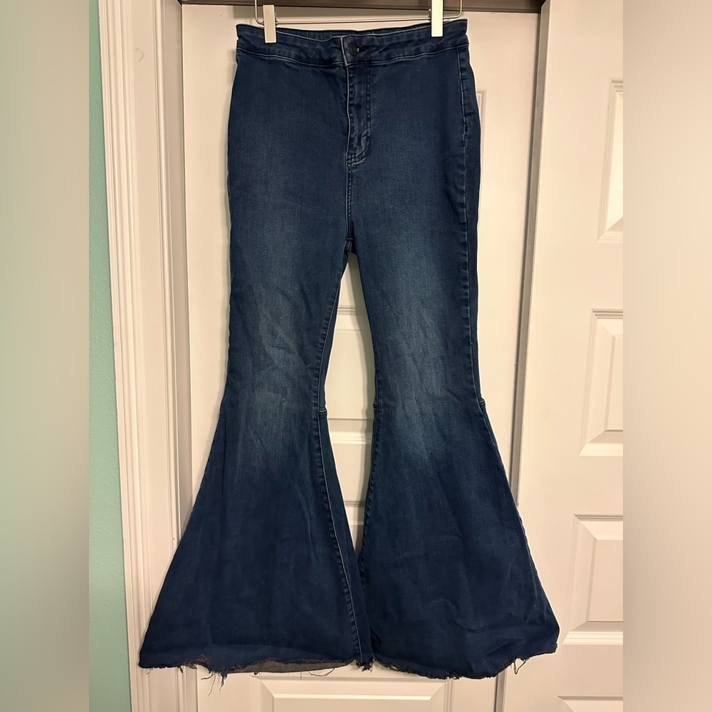 We the Free People Just Float On Flare Stretch Denim Blue Jeans Sz 29 Festival